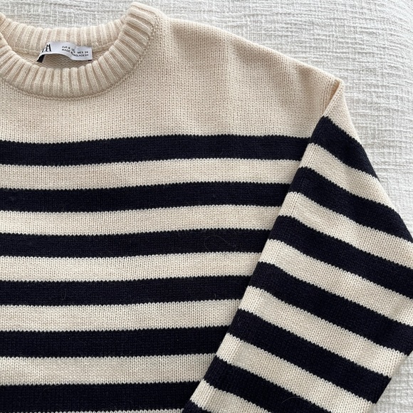 Zara Stripe Sweater - Picture 3 of 5